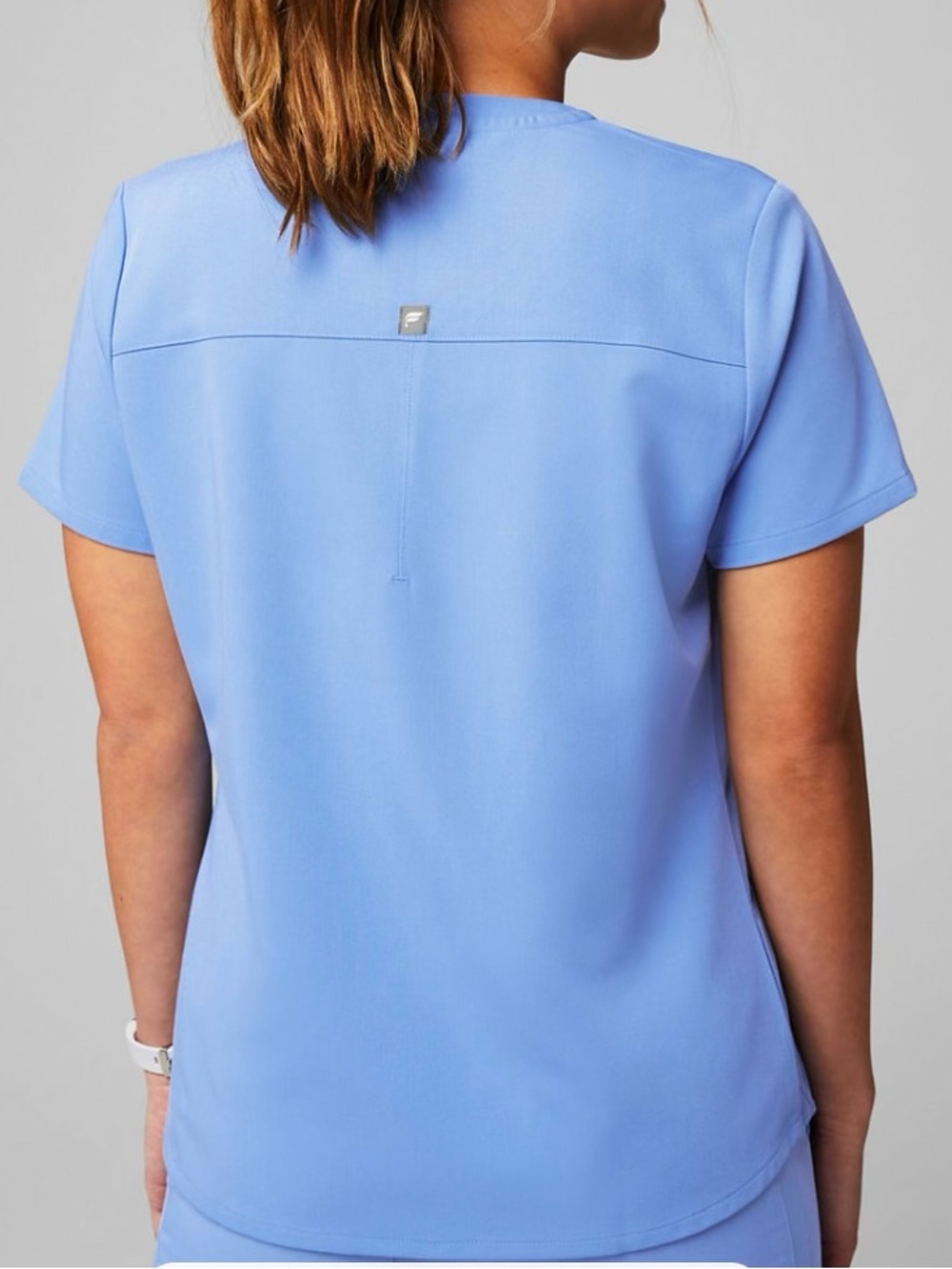 Fabletics scrub top - Picture 3 of 7